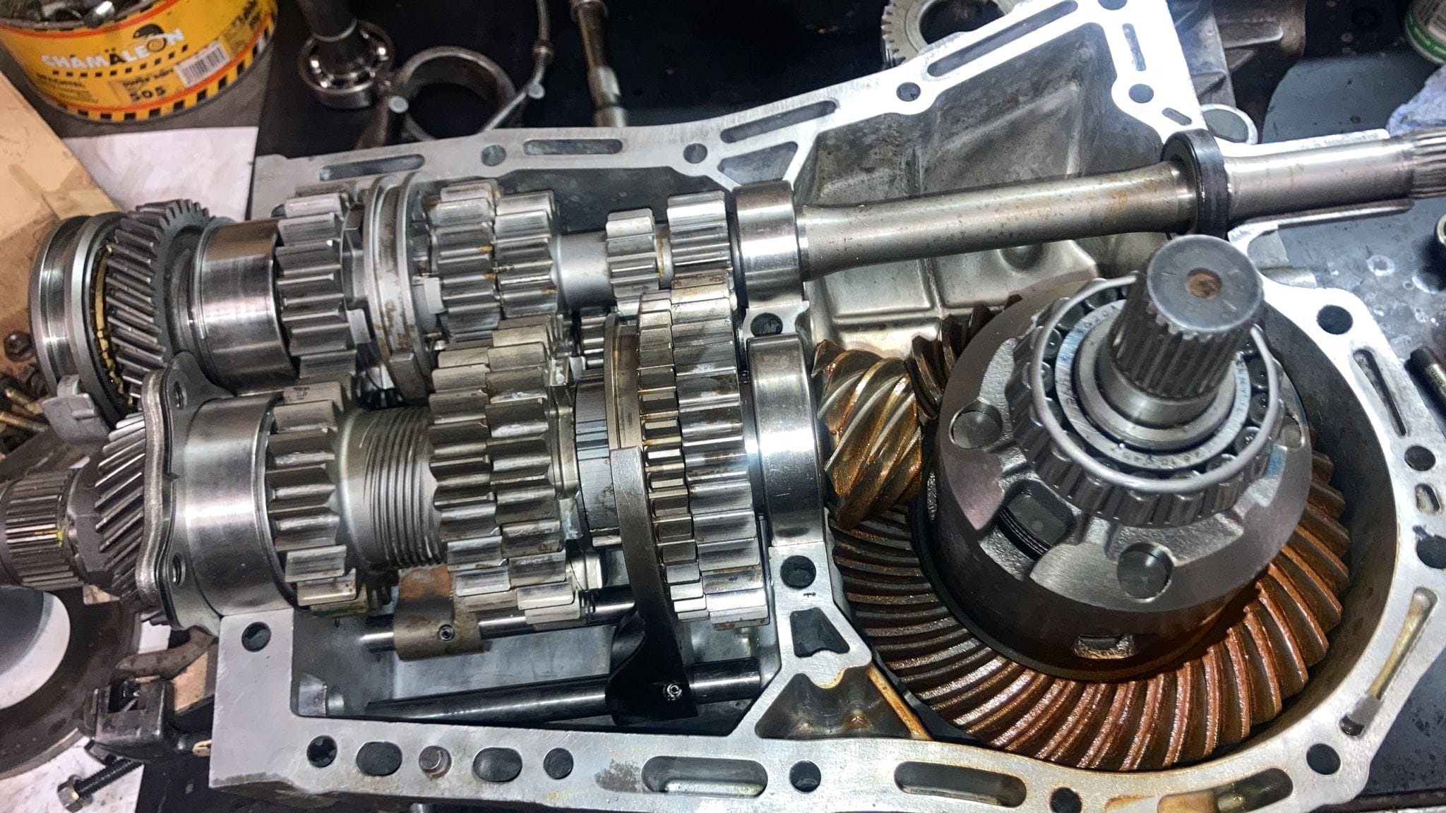 Pavarų dėžės vidus