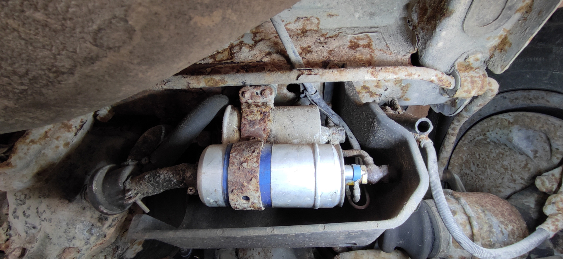 W123 M102 k-jetronic siurblio komplektas
