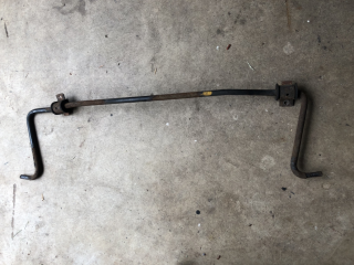 Stabilizatoriaus keitimas