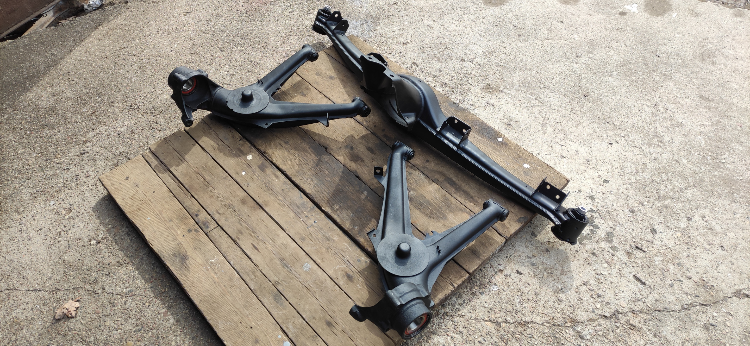 BMW E30 perdazytas galinis tiltas