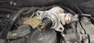 Benzino aukšto slėgio siurblio keitimas